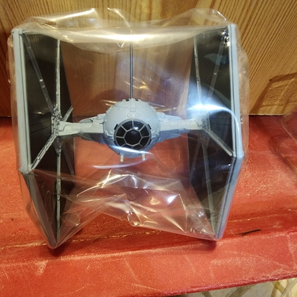 Tie fighter star wars 2003 hallmark keepsake ornament - Picture 5 of 6